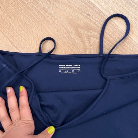 437 workout set in navy (hydrate) NWOT - Picture 2 of 5